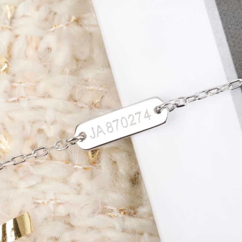 Vca Necklaces
